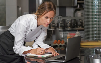 Técnico/a Especialista em Gestão e Produção de Cozinha